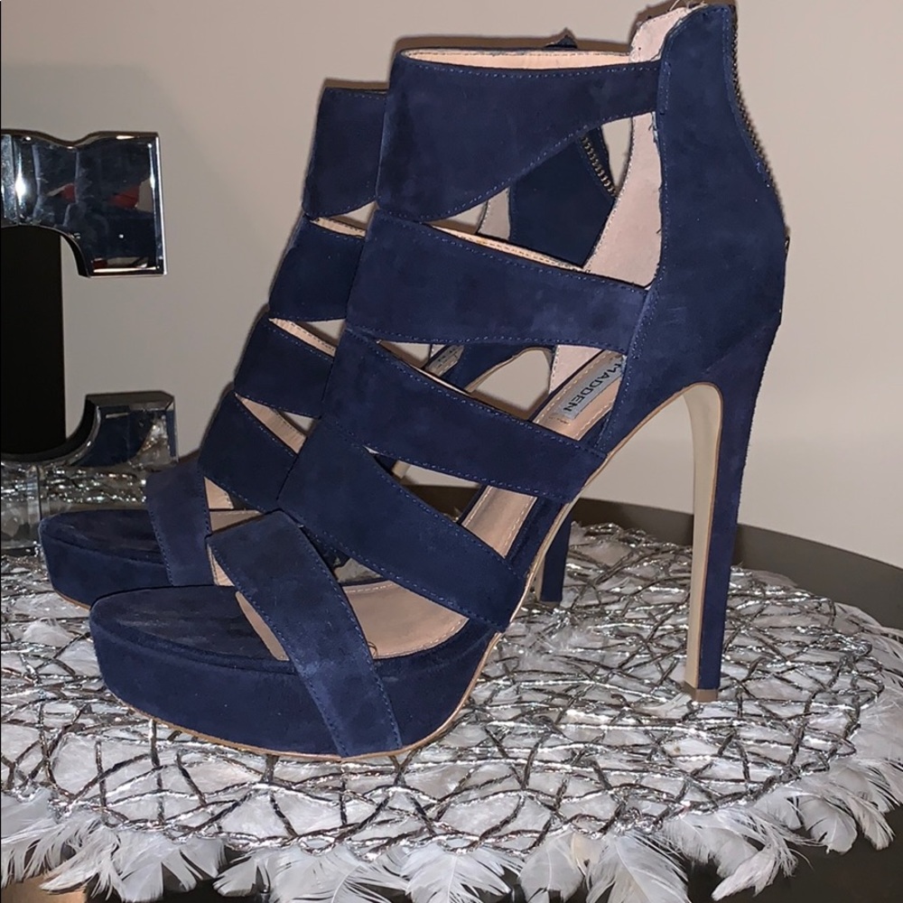 Steve Madden Navy Blue Heels